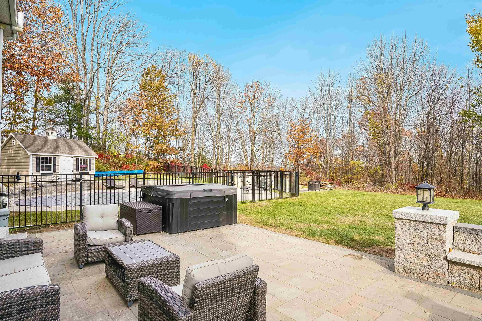 60 Snow Road Goffstown NH 03045