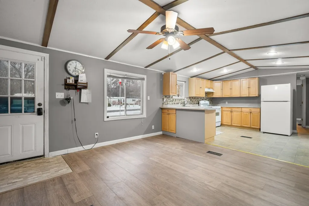 86 Martin Road Deering NH 03244