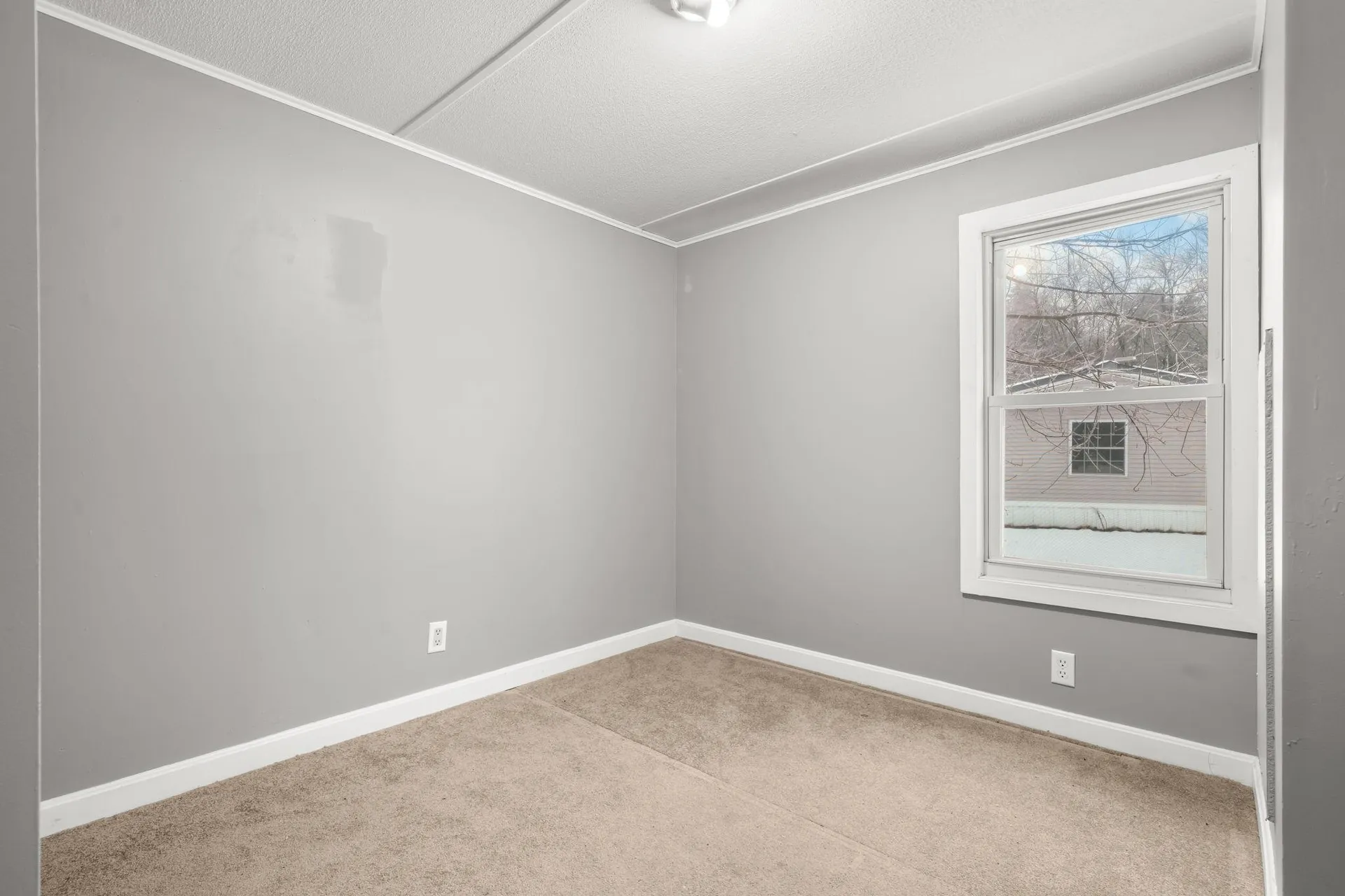 86 Martin Road Deering NH 03244