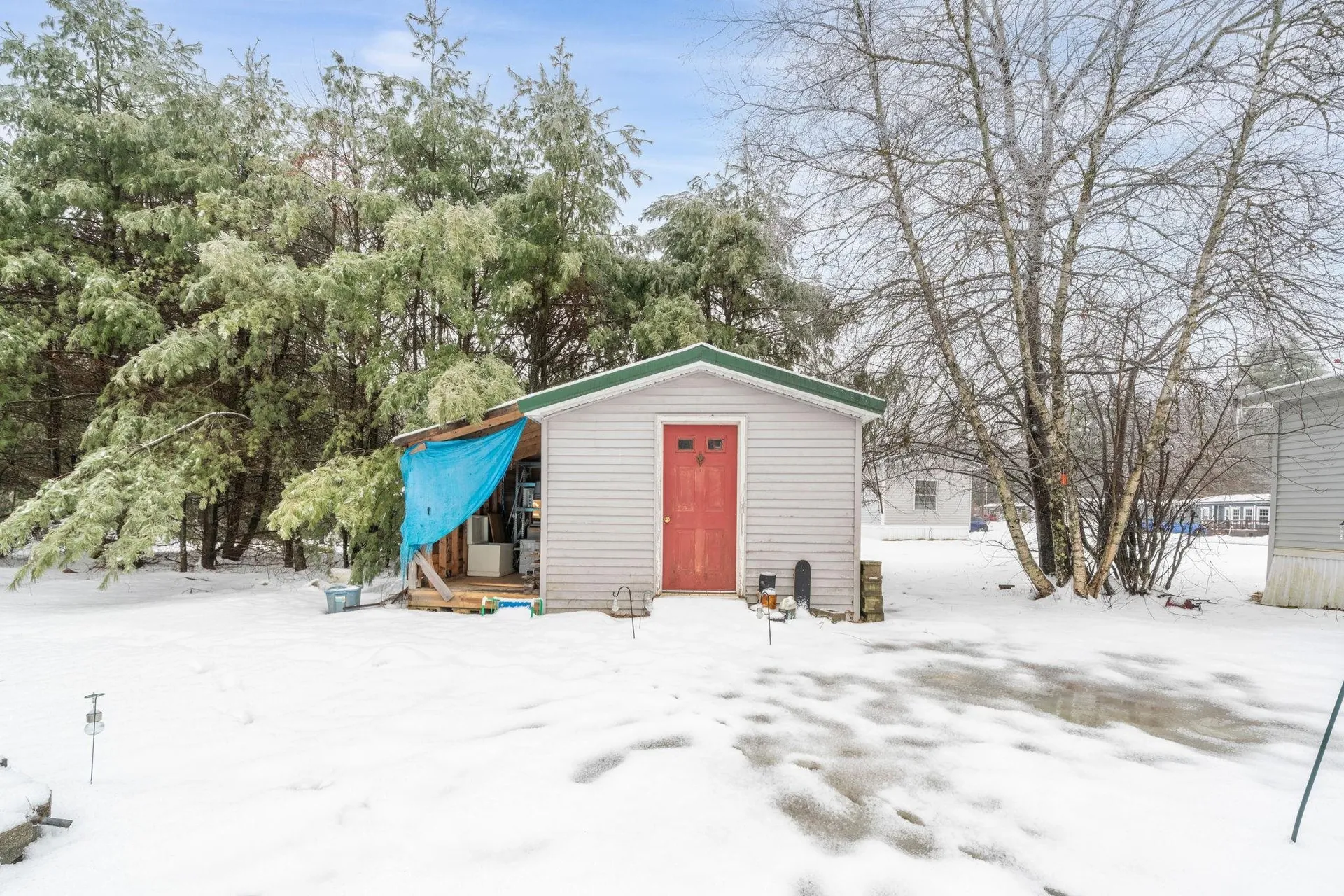 86 Martin Road Deering NH 03244