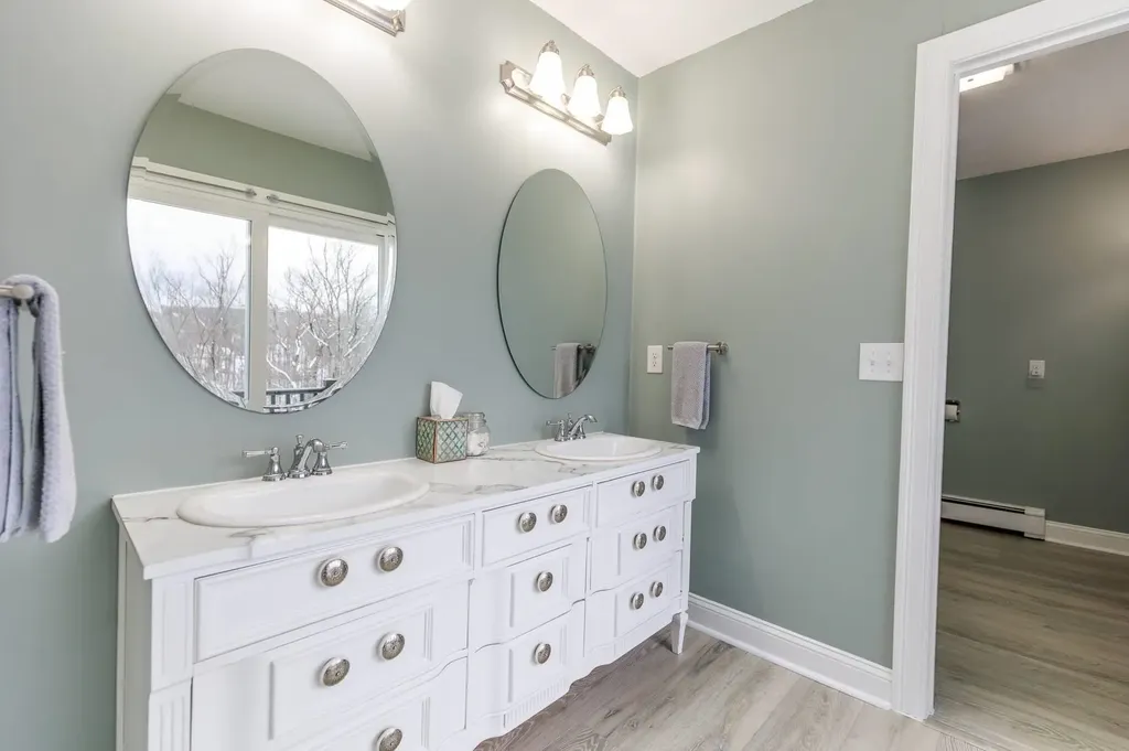 1322 Main Street Dublin NH 03444