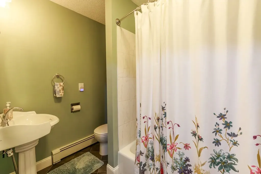 1322 Main Street Dublin NH 03444