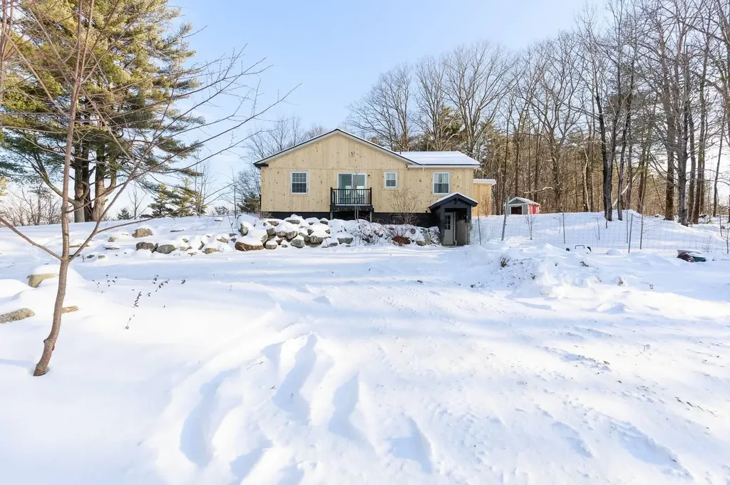 1322 Main Street Dublin NH 03444