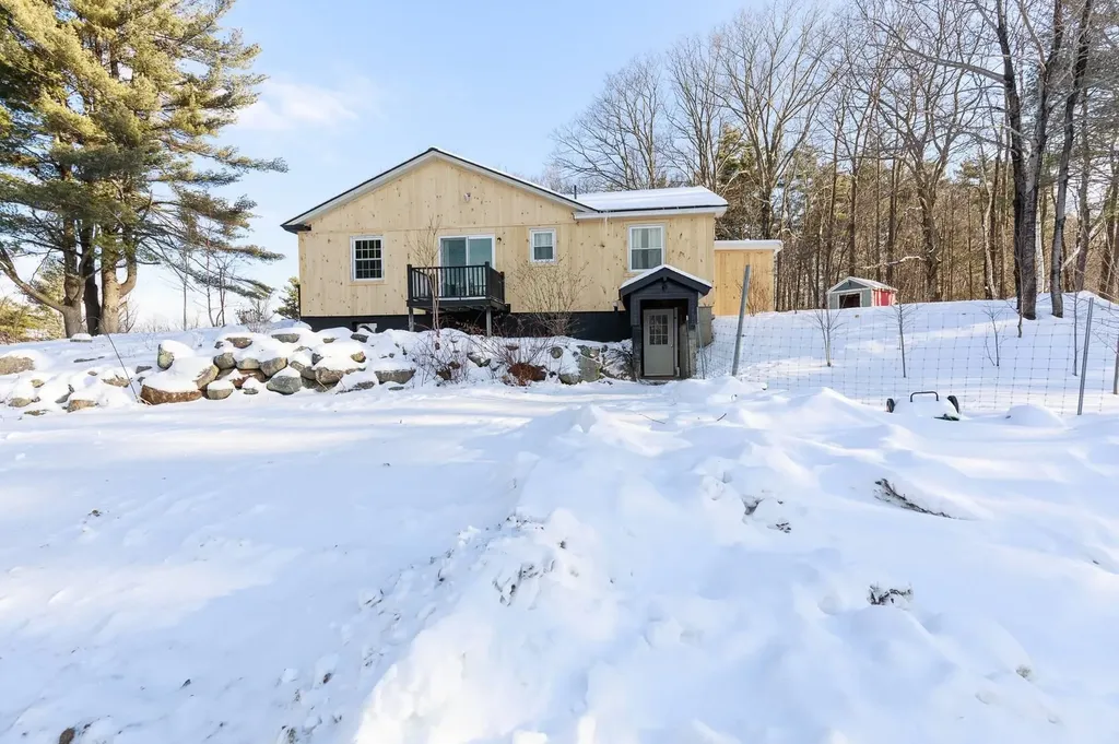 1322 Main Street Dublin NH 03444