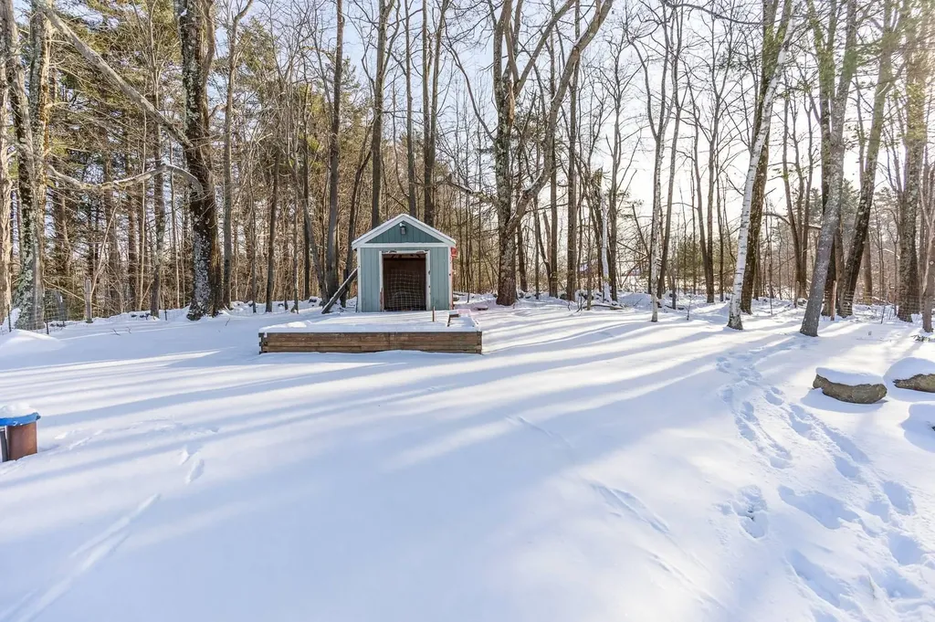 1322 Main Street Dublin NH 03444