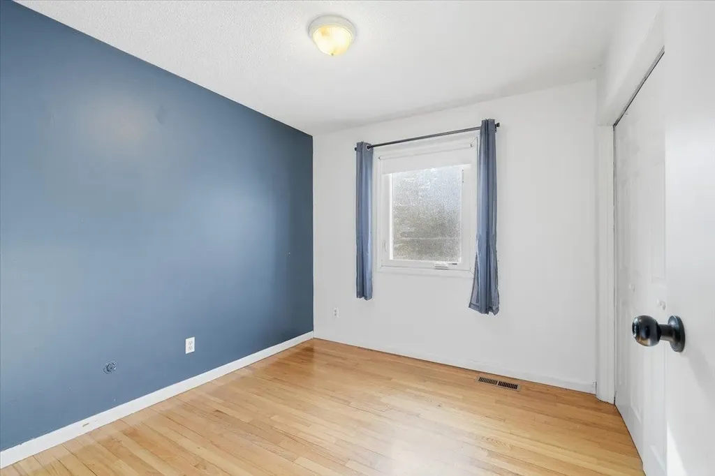 102 Juniper Ridge Shelburne VT 05403