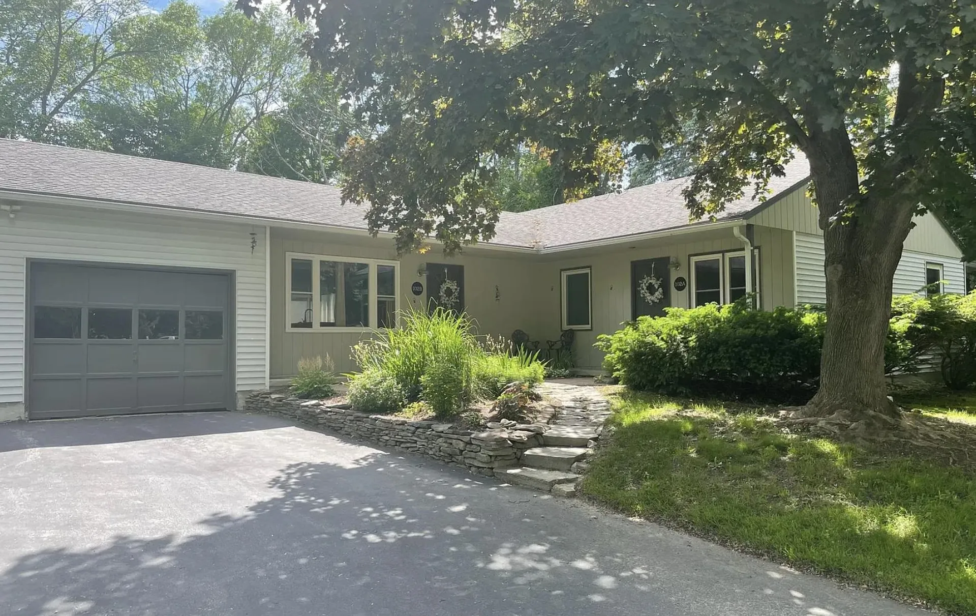 102 Juniper Ridge Shelburne VT 05403