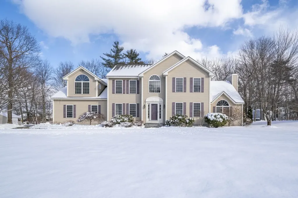 5 Thistle Lane Hooksett NH 03106
