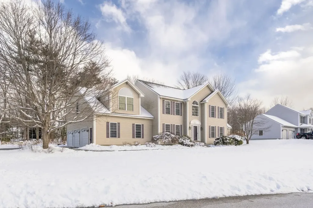 5 Thistle Lane Hooksett NH 03106