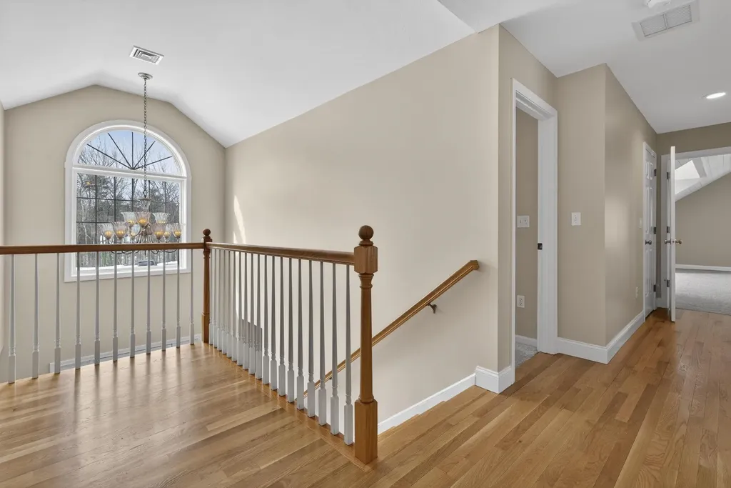 5 Thistle Lane Hooksett NH 03106