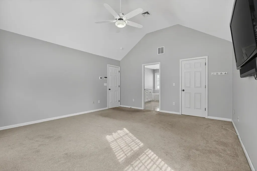 5 Thistle Lane Hooksett NH 03106