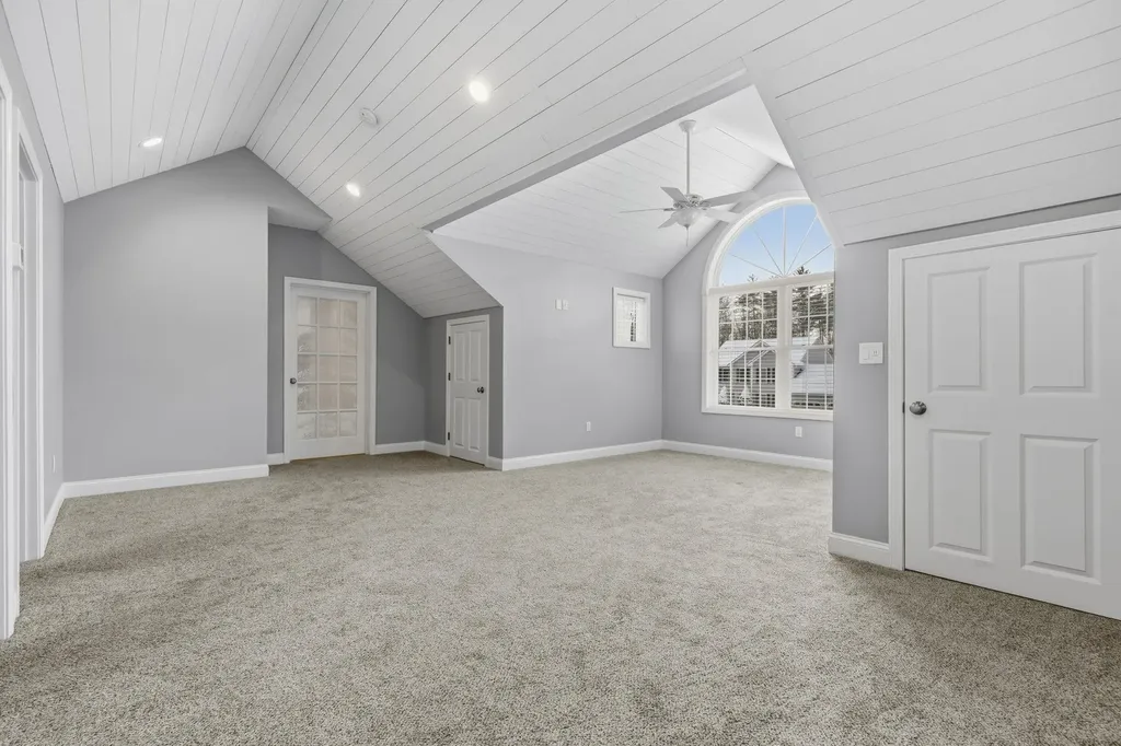 5 Thistle Lane Hooksett NH 03106