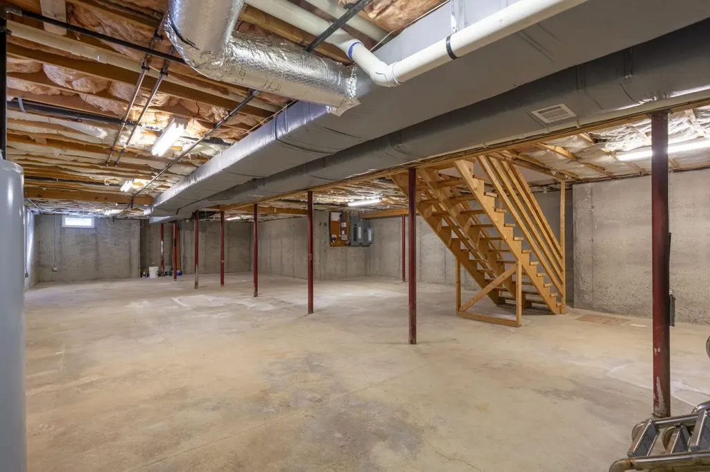 5 Thistle Lane Hooksett NH 03106