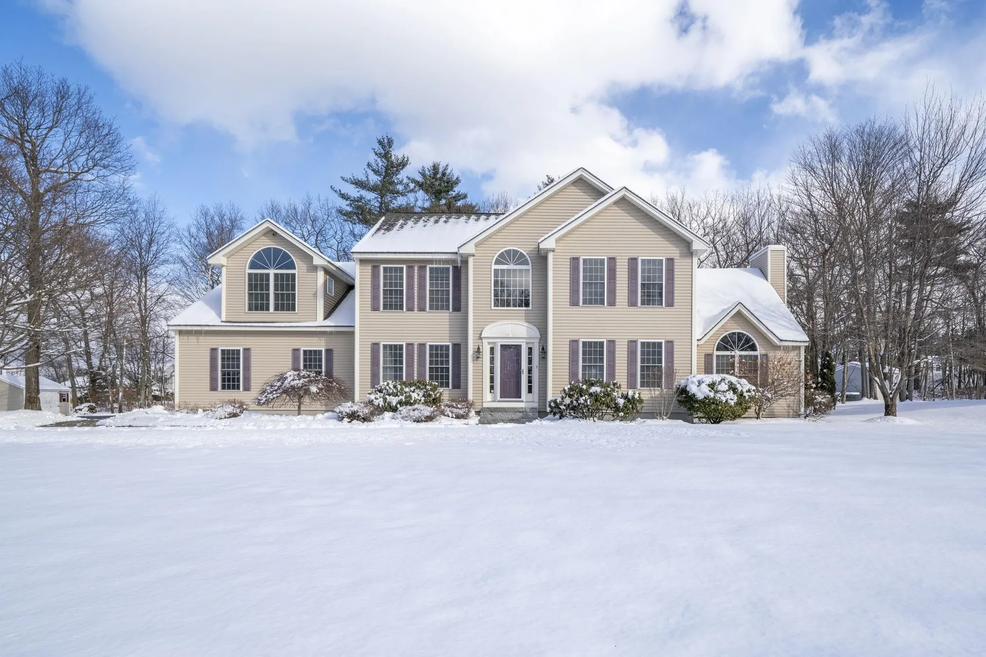 5 Thistle Lane Hooksett NH 03106