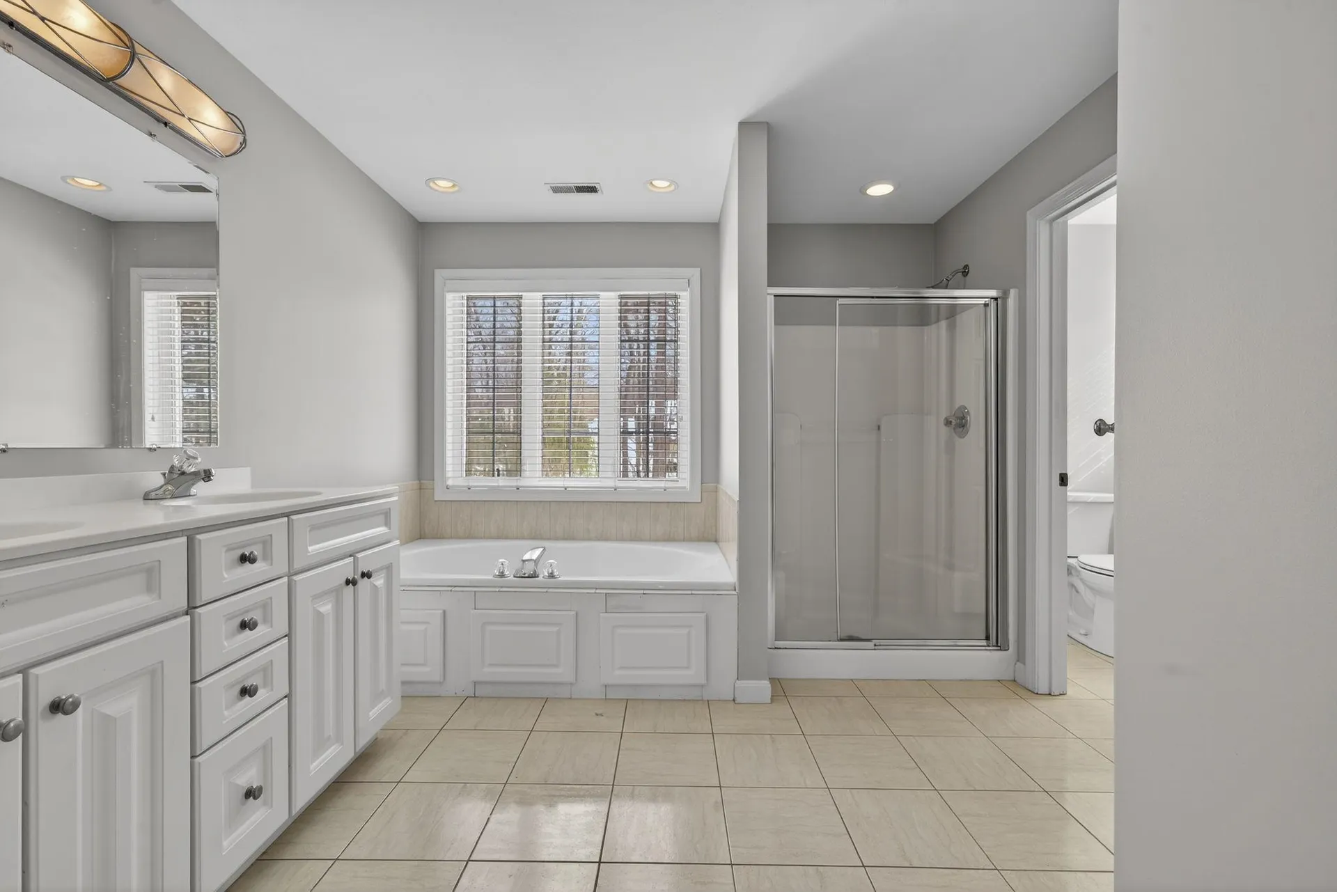 5 Thistle Lane Hooksett NH 03106