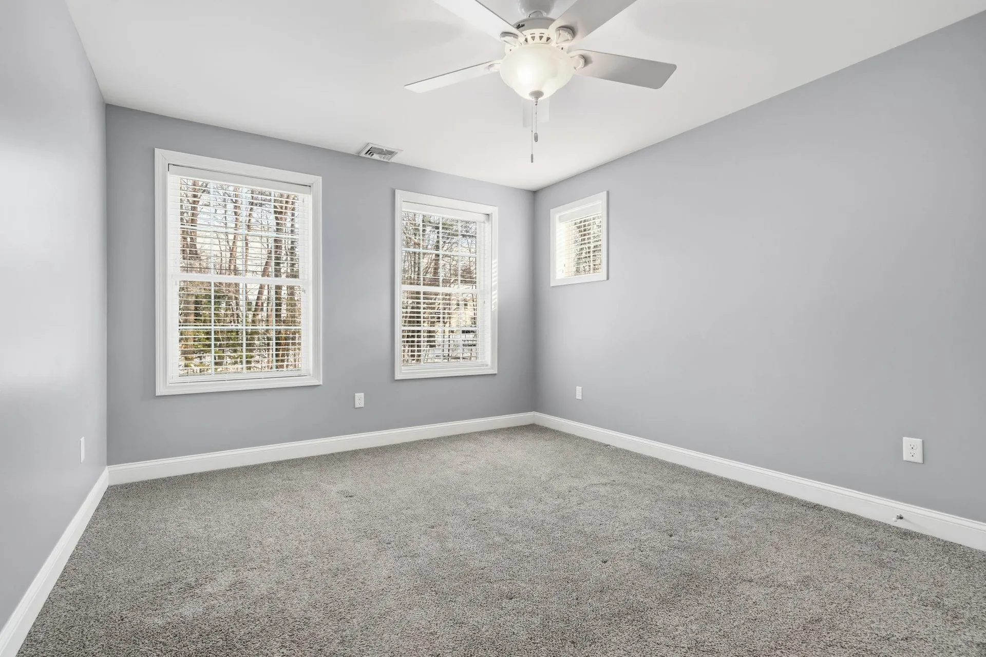 5 Thistle Lane Hooksett NH 03106