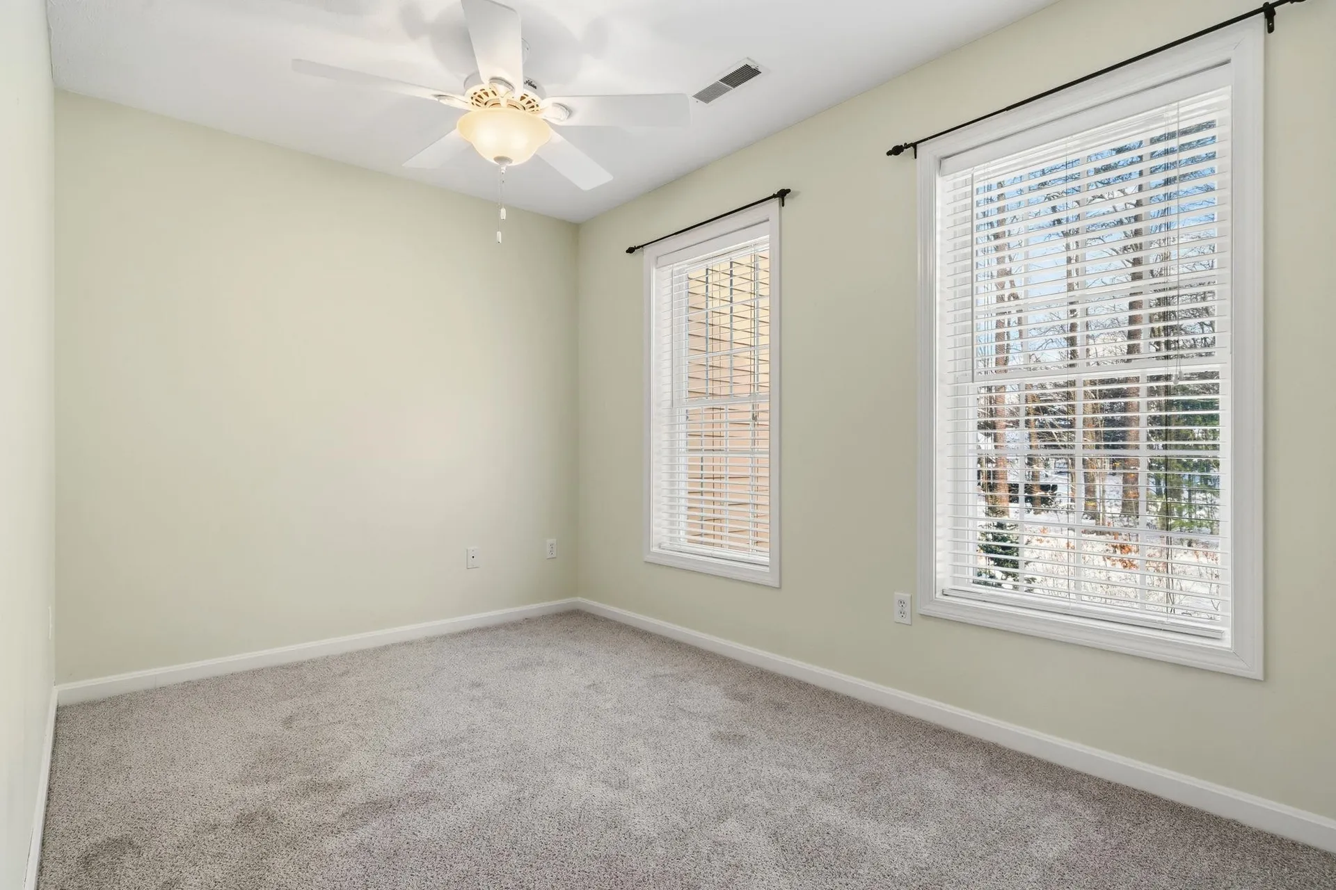 5 Thistle Lane Hooksett NH 03106