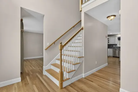 5 Thistle Lane Hooksett NH 03106