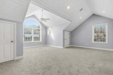 5 Thistle Lane Hooksett NH 03106