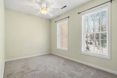 5 Thistle Lane Hooksett NH 03106