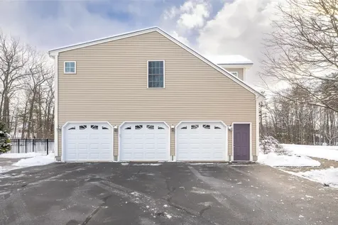 5 Thistle Lane Hooksett NH 03106