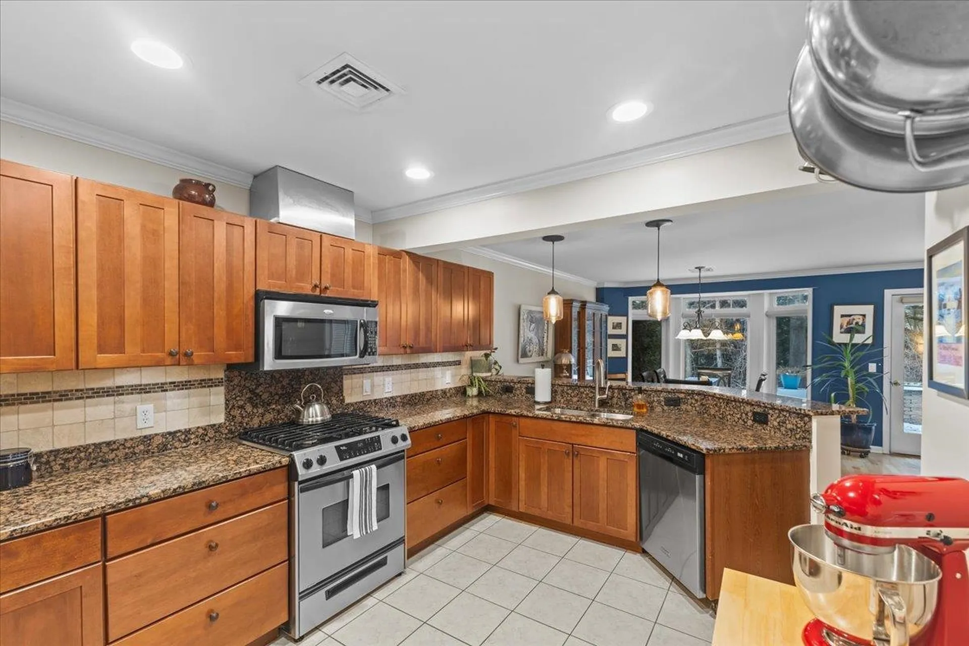 186 Hummingbird Lane South Burlington VT 05403