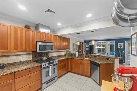 186 Hummingbird Lane South Burlington VT 05403