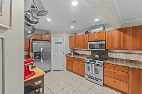 186 Hummingbird Lane South Burlington VT 05403