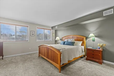 186 Hummingbird Lane South Burlington VT 05403