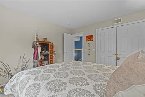 186 Hummingbird Lane South Burlington VT 05403