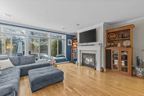 186 Hummingbird Lane South Burlington VT 05403