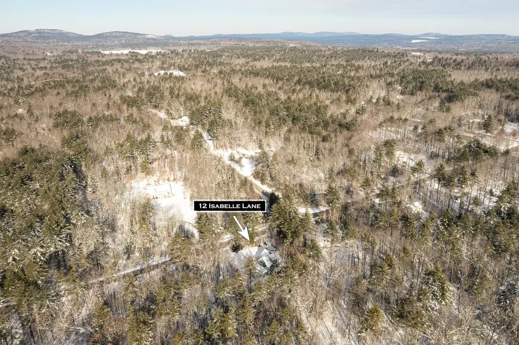 12 Isabelle Lane Rochester NH 03867