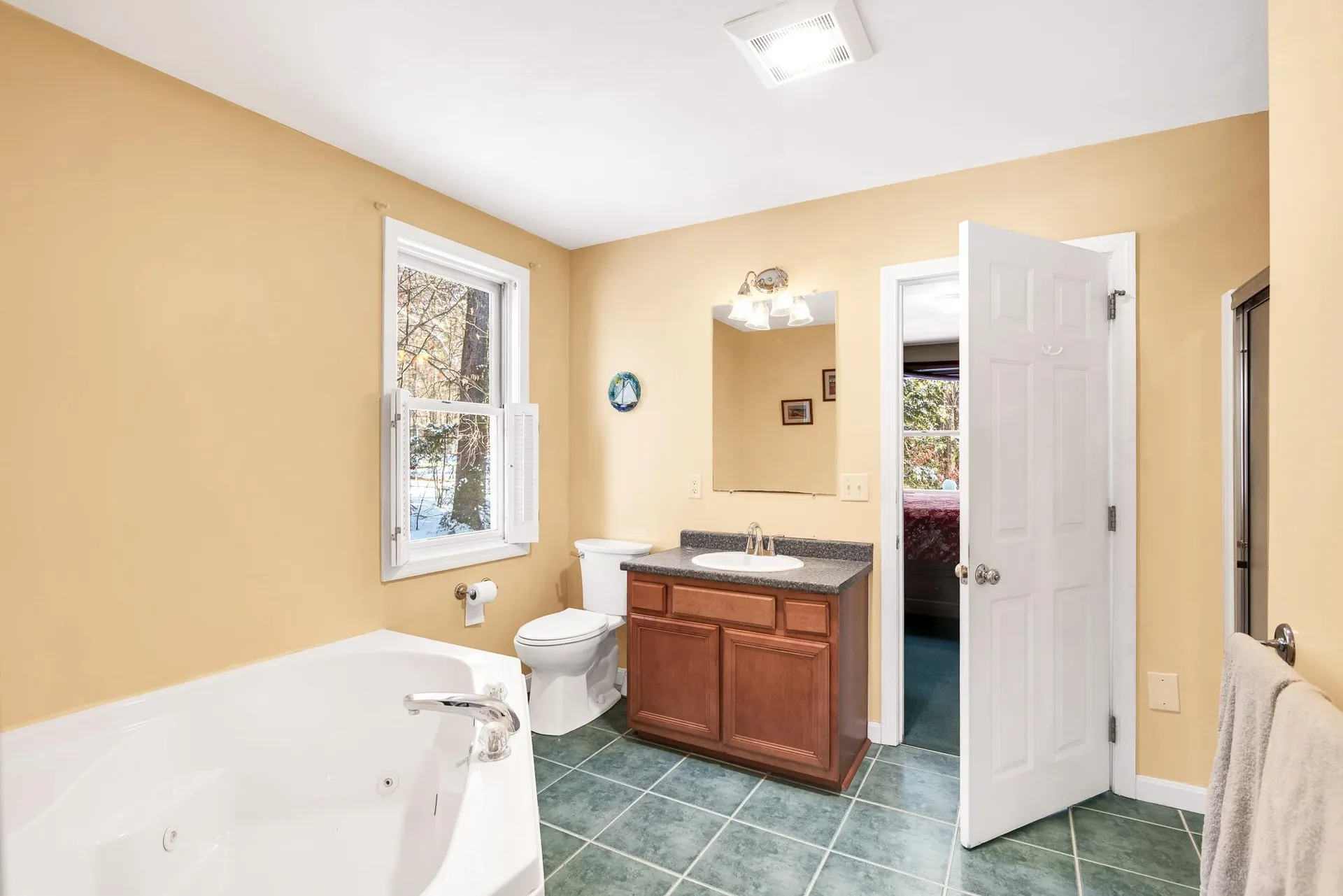 12 Isabelle Lane Rochester NH 03867