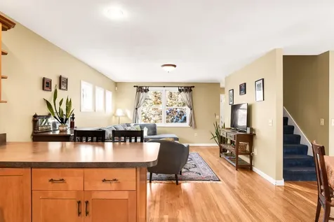 12 Isabelle Lane Rochester NH 03867