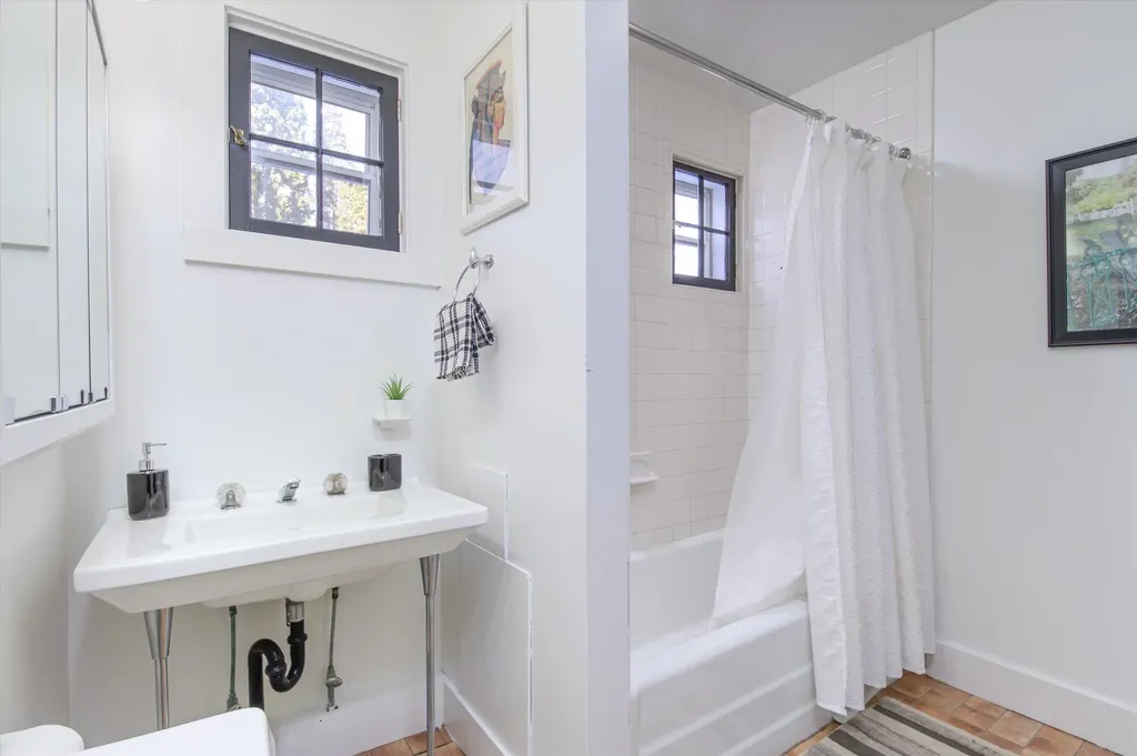 3466 Vt Route 103 N Chester VT 05143