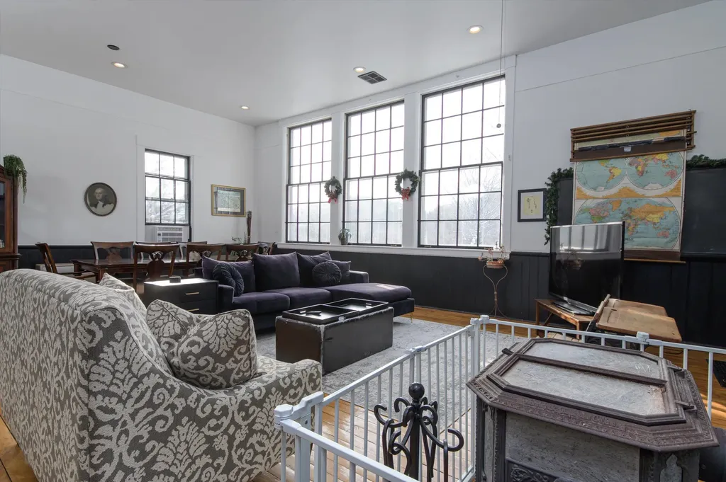 3466 Vt Route 103 N Chester VT 05143