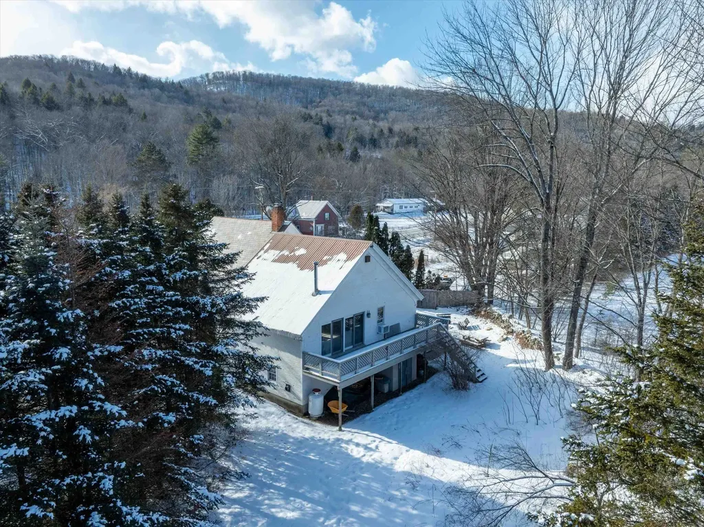 3466 Vt Route 103 N Chester VT 05143