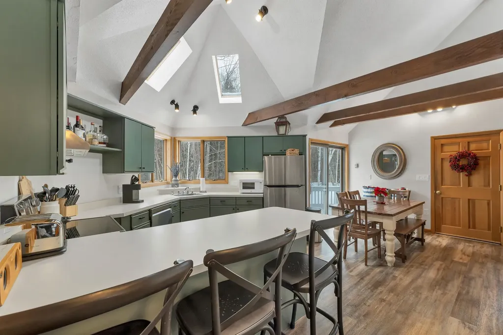 4 Bear Village Road Bartlett NH 03812