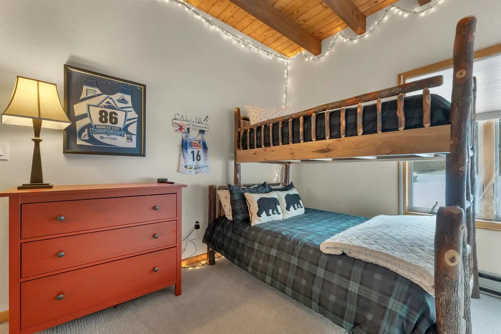 4 Bear Village Road Bartlett NH 03812