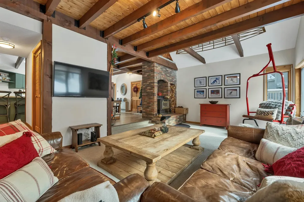 4 Bear Village Road Bartlett NH 03812