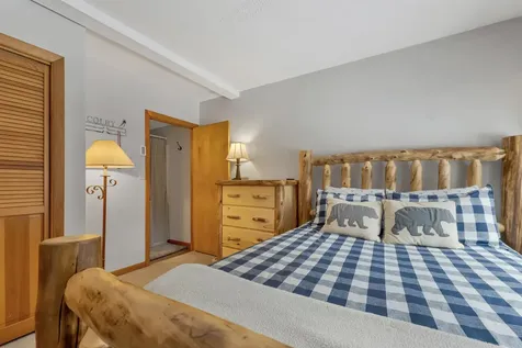 4 Bear Village Road Bartlett NH 03812