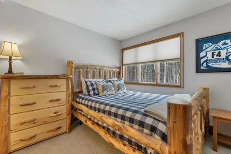 4 Bear Village Road Bartlett NH 03812