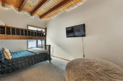 4 Bear Village Road Bartlett NH 03812