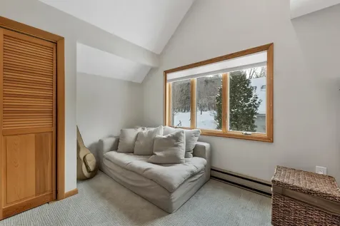 4 Bear Village Road Bartlett NH 03812