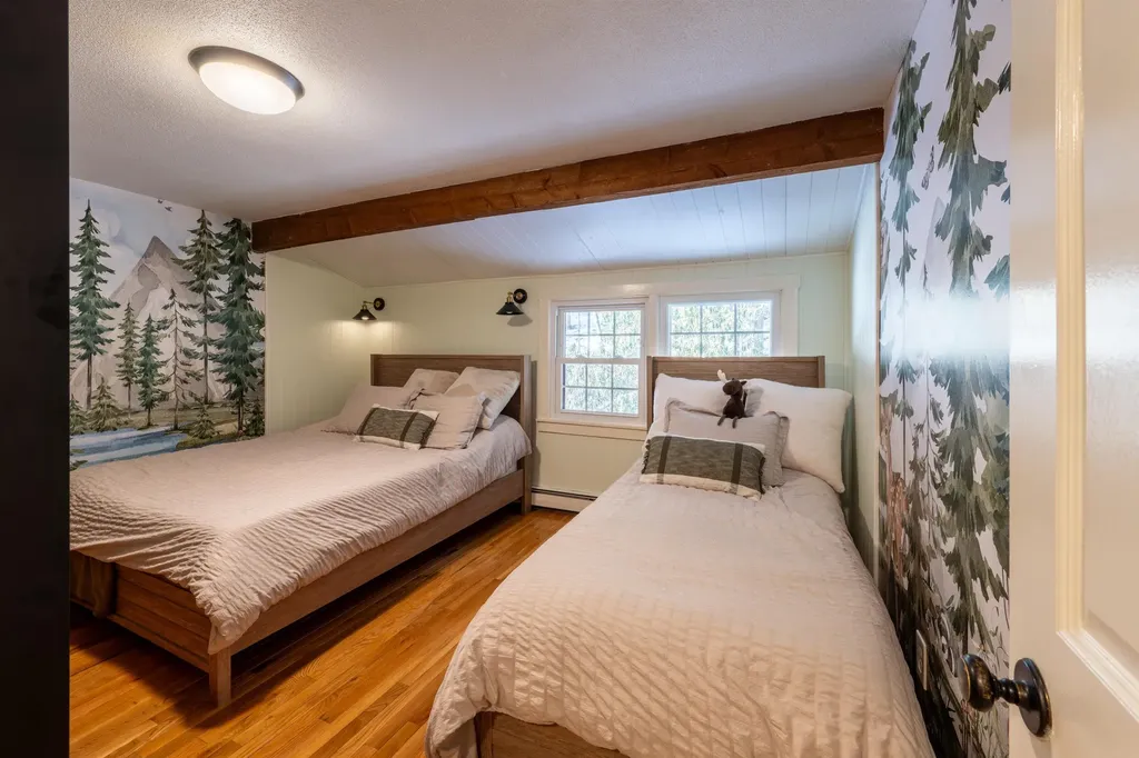 574 Willard Road Hartford VT 05059