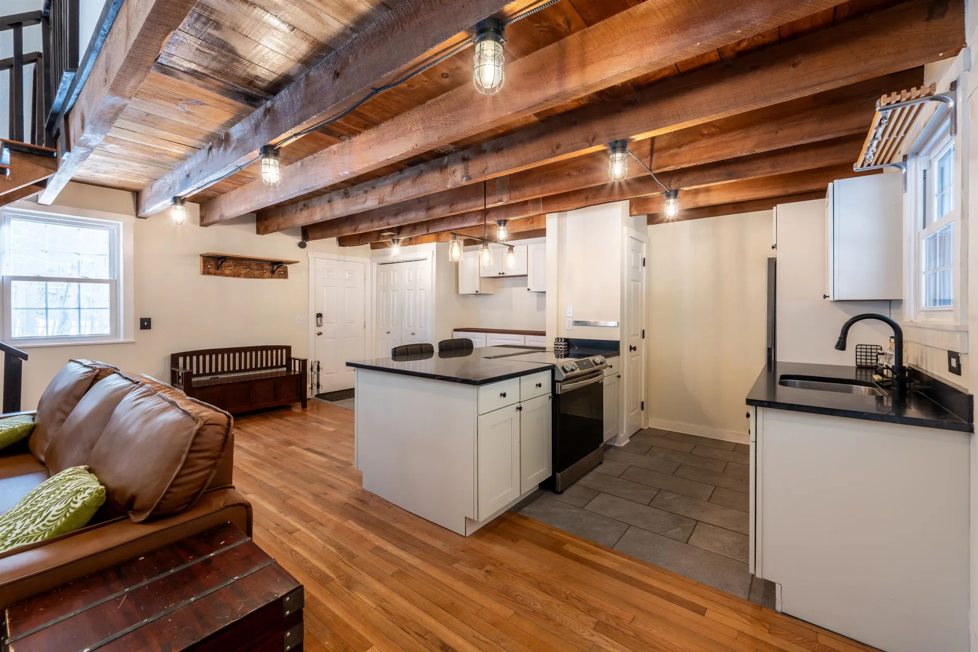 574 Willard Road Hartford VT 05059