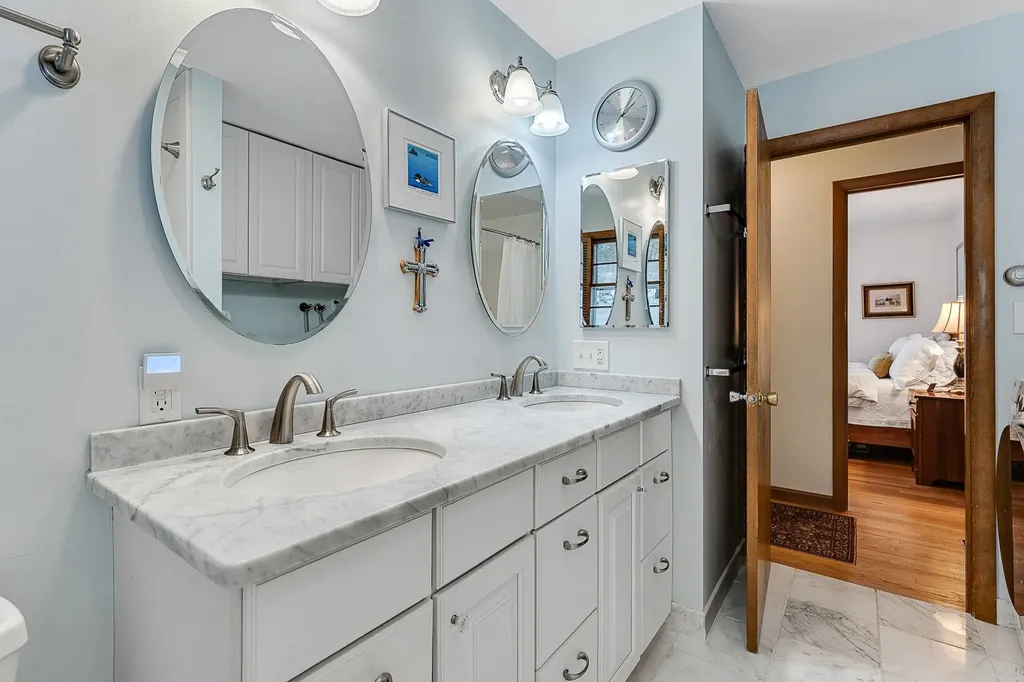 137 Laughlin Road Woodstock VT 05091