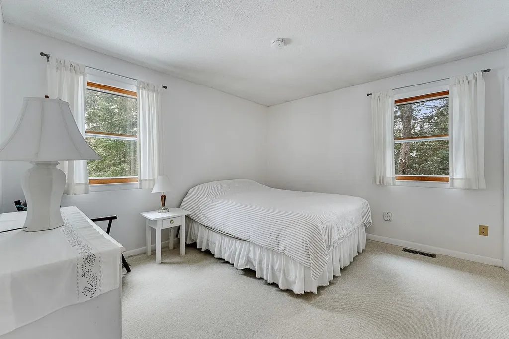 137 Laughlin Road Woodstock VT 05091