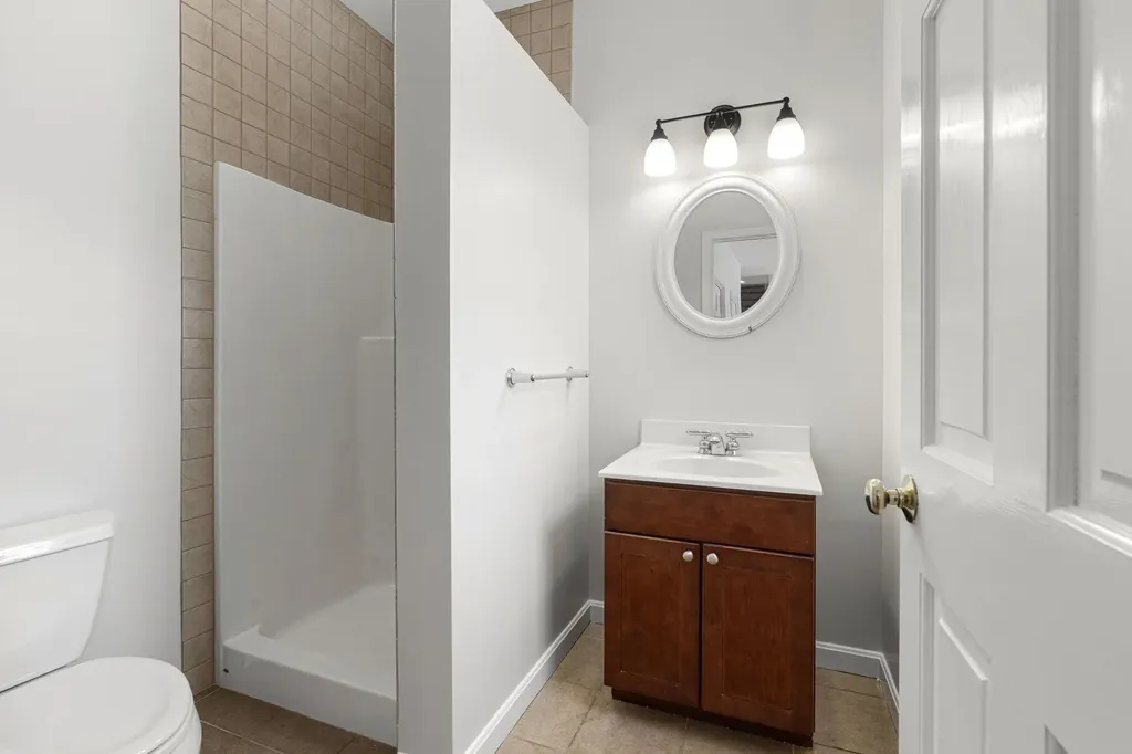 95 Wright Road Hollis NH 03049
