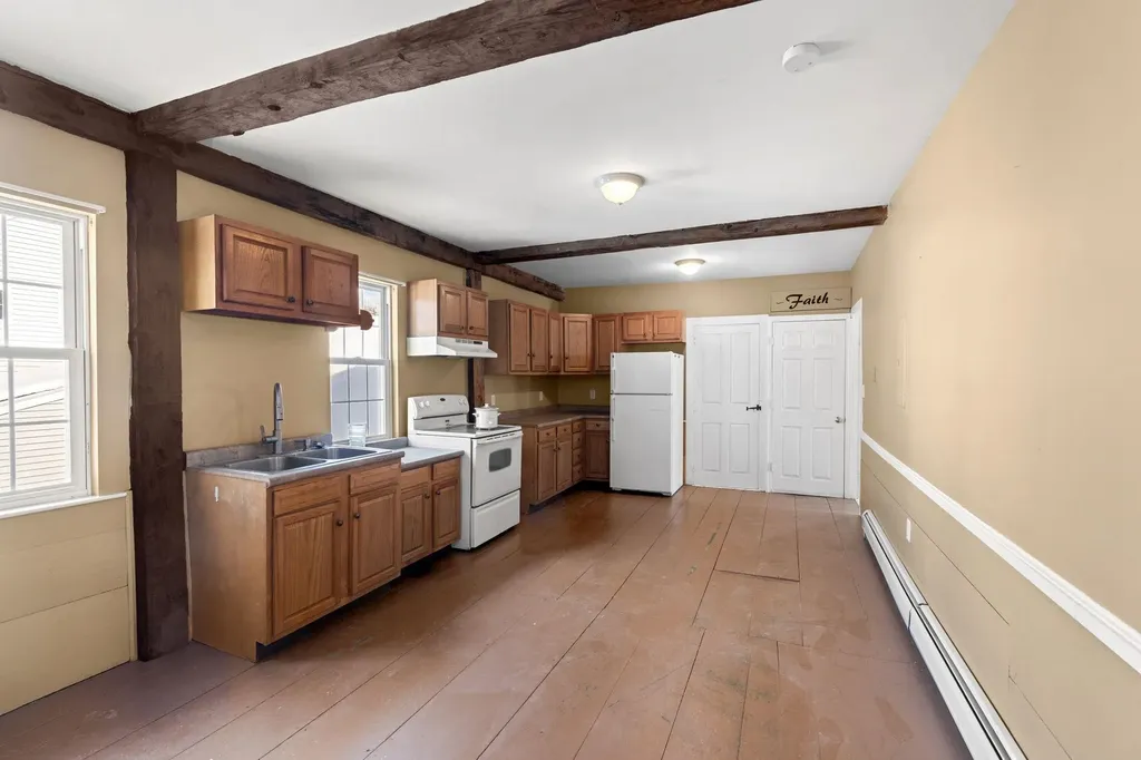 95 Wright Road Hollis NH 03049